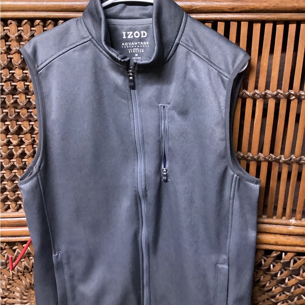 Izod Men's Charcoal Vest